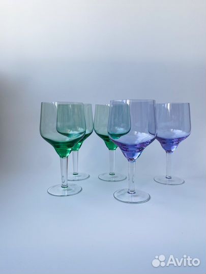 Александритовое (неодимое) стекло Фужеры