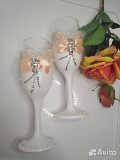 Бокалы для шампанского