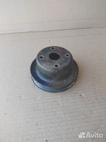 Шкив помпы 3.0 JE-E Mazda MPV 1 lvew 1995