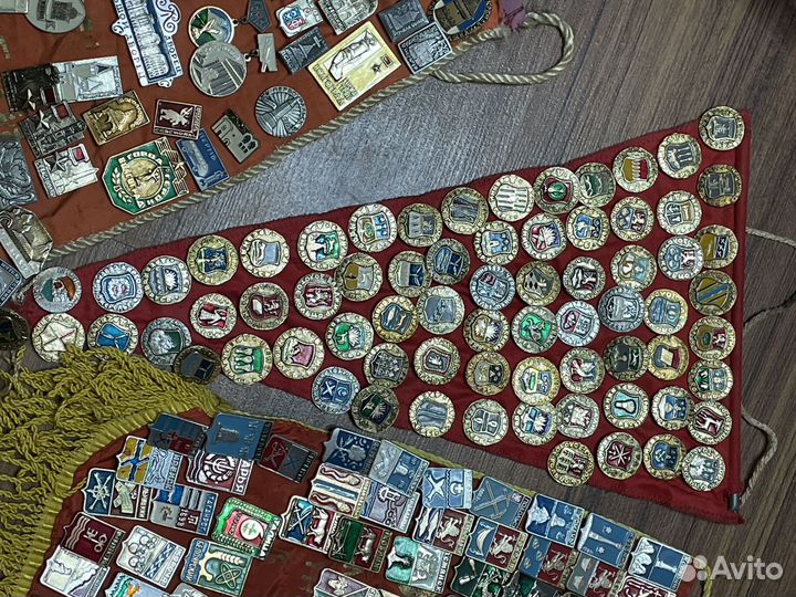 Коллекция значков СССР