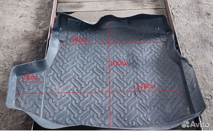 Коврик в багажник
