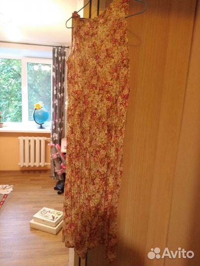 Платье для девочки новое