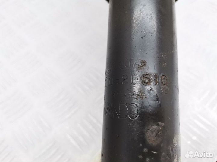 Амортизатор задний левый Hyundai Santa Fe 2 (CM)