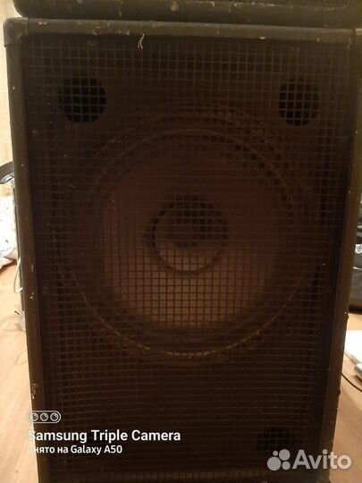 Акустические колонки большие