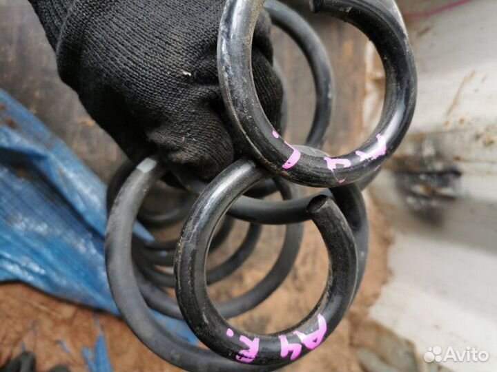 Пружина Audi A4 cdnf 2010