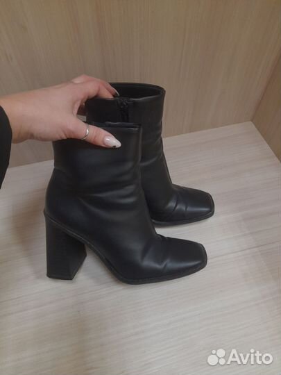 Ботильоны HM 35р