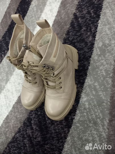 Ботинки зимние 39 размер