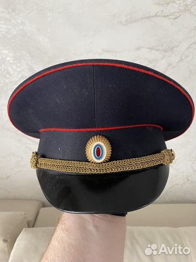 Фуражки полиция