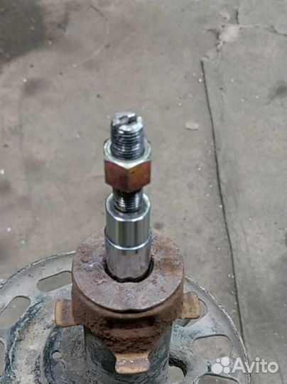 Стойка передняя левая Honda Jazz, Fit