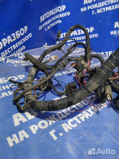 Проводка подкапотная Ваз Лада Приора седан 21126