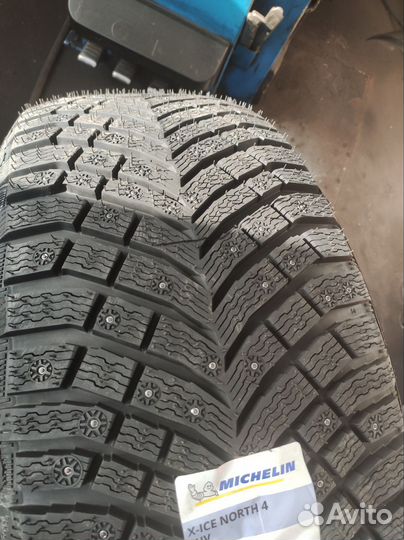 Michelin X-Ice North 4 SUV 285/40 R20 108T