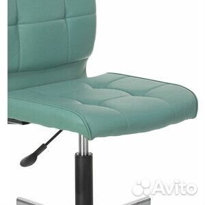 Кресло без подлокотников