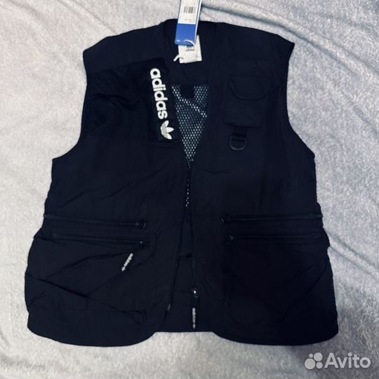 Жилет adidas