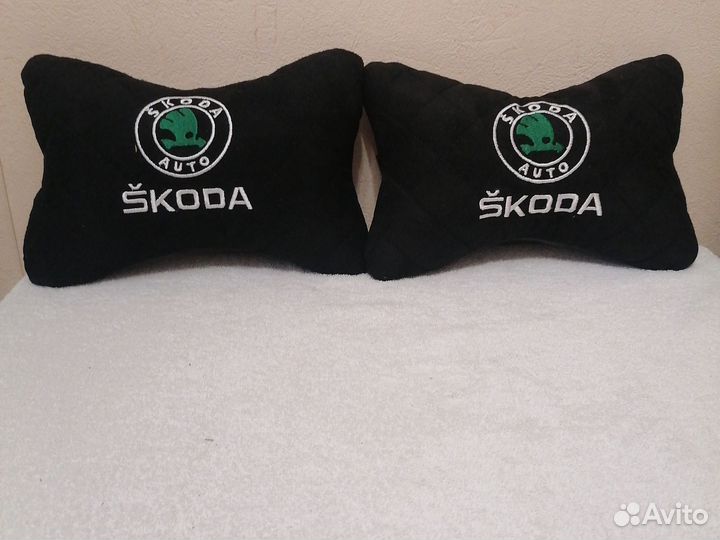 Подушки косточки на подголовник skoda 2 штуки