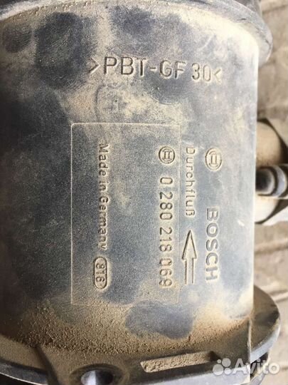 Расходомер воздуха Audi A8