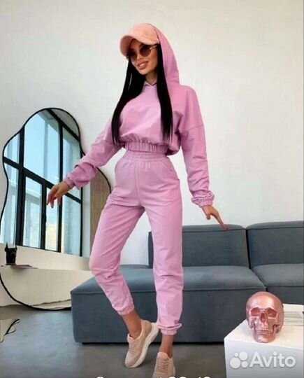 Спортивный костюм