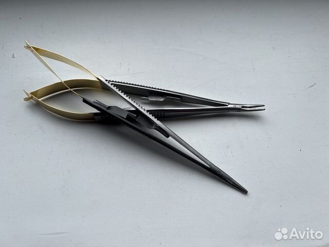 Иглодержатель кастровьеха