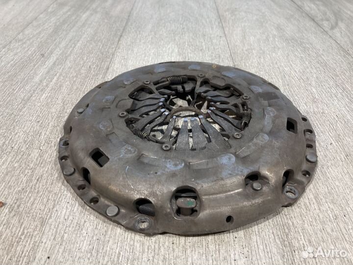Корзина сцепления Volvo V70 2009