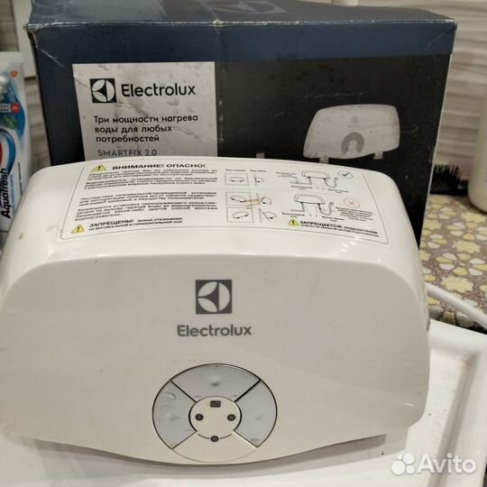 Водонагреватель проточный electrolux