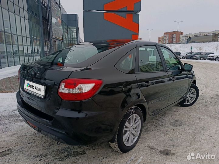 LADA Granta 1.6 МТ, 2023, 10 000 км