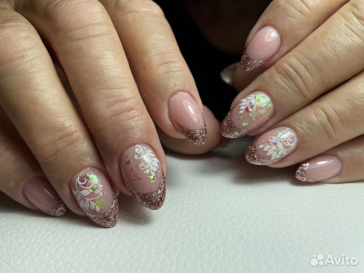 Наращивание ногтей