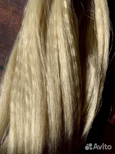 Канекалон Аида блонд