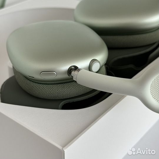 Apple AirPods Max