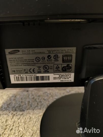 Монитор Samsung SyngMaster 943N 1280x1024