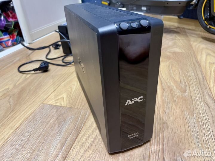 Ибп APC Back-UPS Pro 900