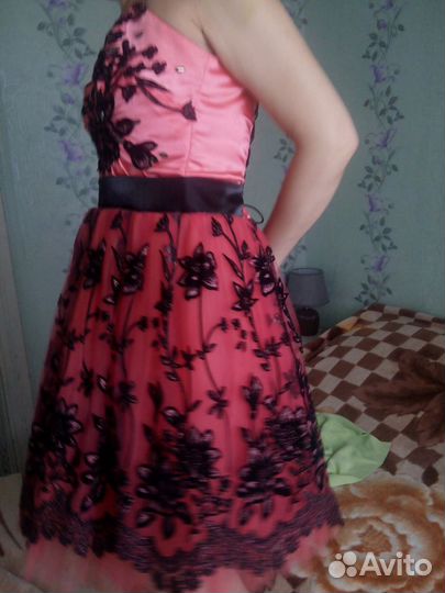 Платье для девочки на праздник