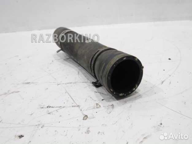 Патрубок системы охлаждения