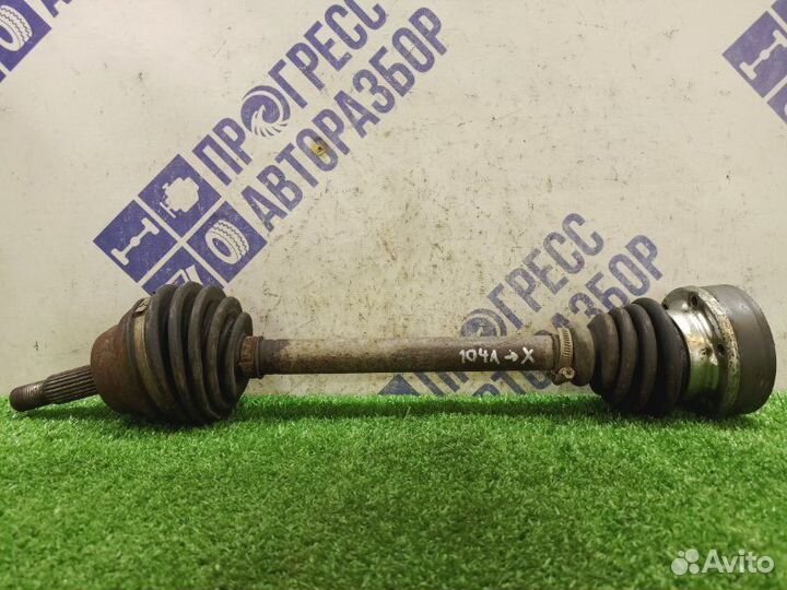 Привод левый Volkswagen Golf 3 хэтчбек 1.8 ABS