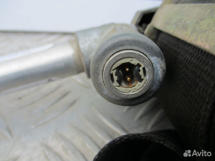 Ремень безопасности MB Vito W638 2.2 CDI