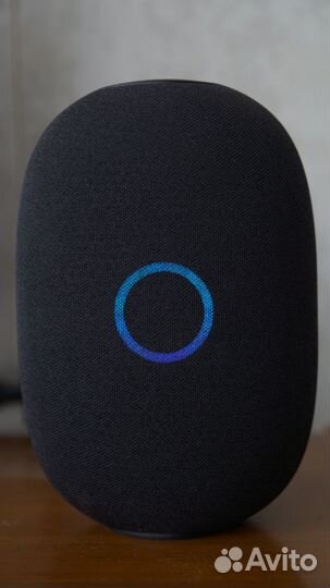 Умная капсула Маруся от VK