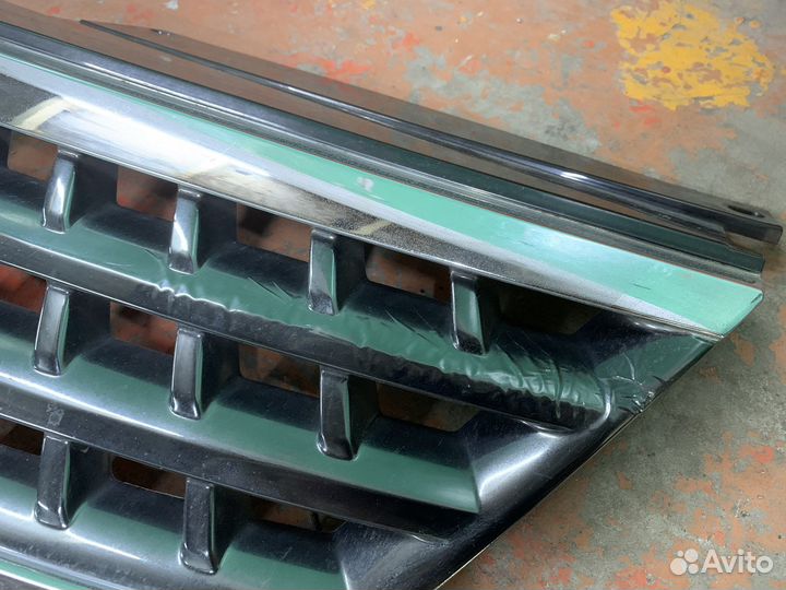 Решетка радиатора mitsubishi outlander xl