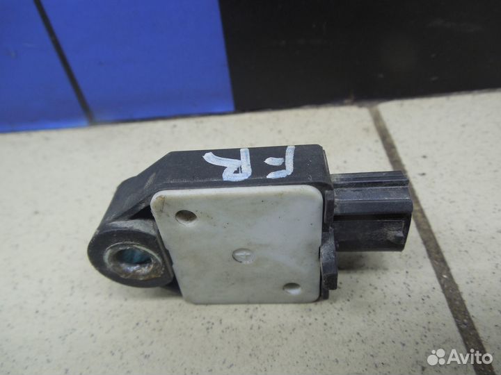 Датчик AIR BAG Corolla E15 2006-2013