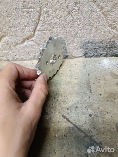 Звезда на 17 для мотоцикла