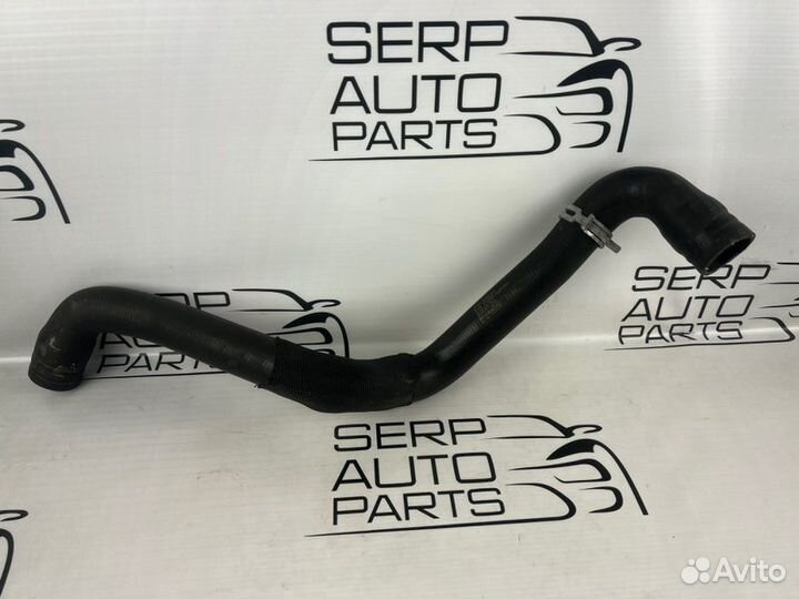 Патрубок системы охлождения Ford Focus 3 CB8 1.6L