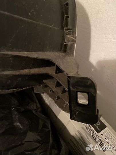 Фара левая передняя Mercedes ML