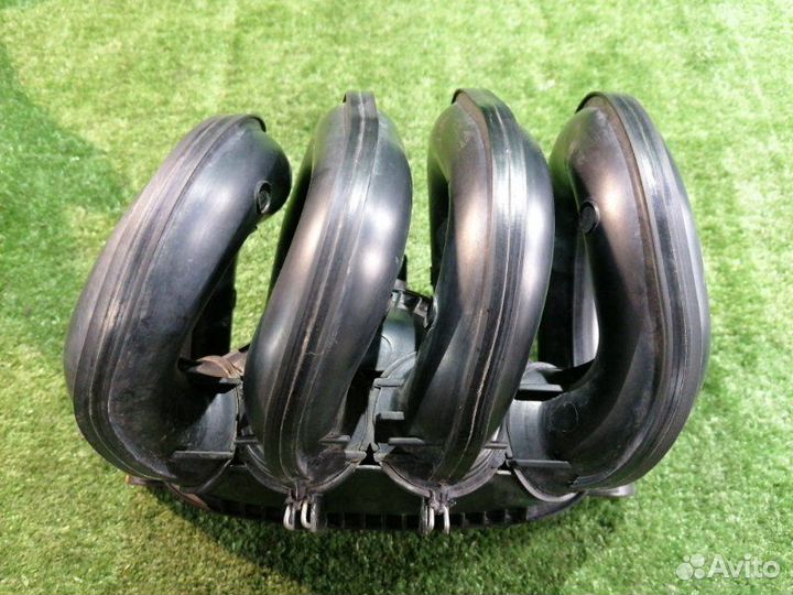 Коллектор впускной Toyota Belta SCP92 2SZ-FE 2007