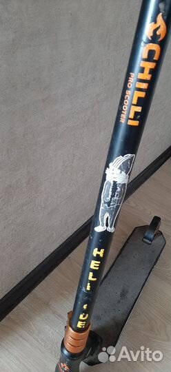 Трюковой самокат Chilli