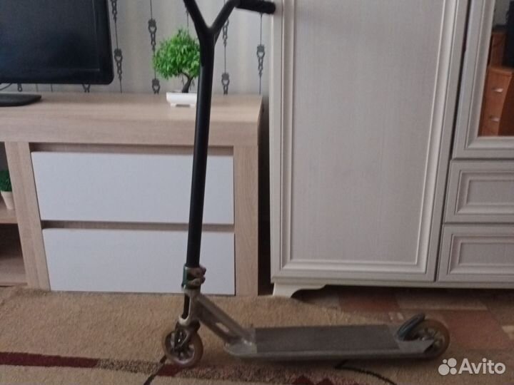 Трюковой самокат oxelo состояние хорошое
