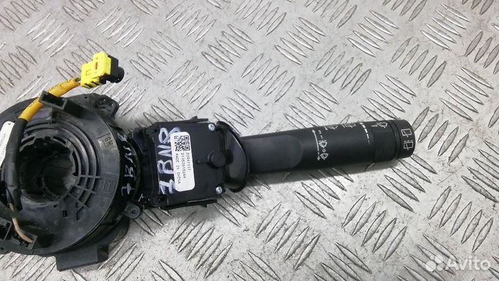 Переключатель поворотов подрулевой Opel Astra J