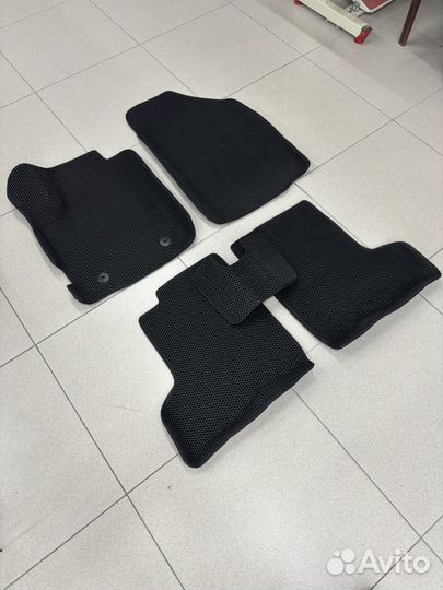 Коврики Эва с бортами для Рено Сандеро Степвей