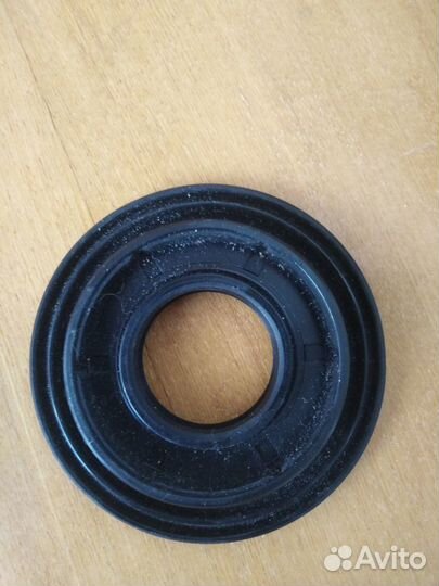 Сальник 25x47/64x7/10.5 TG5Y