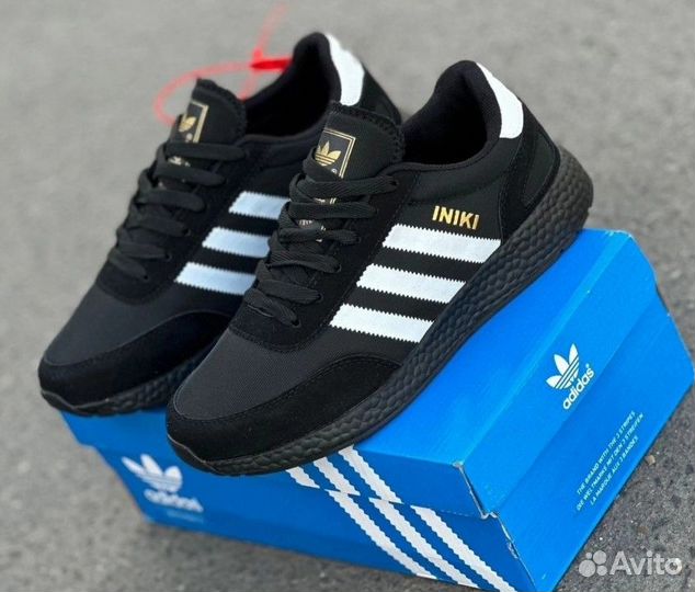 Кроссовки Adidas iniki унисекс (р. 40-43)