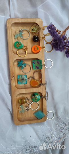 Брелки и подвески на телефон