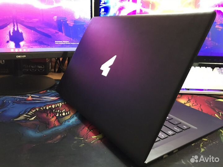 Ноутбук для учебы и офиса