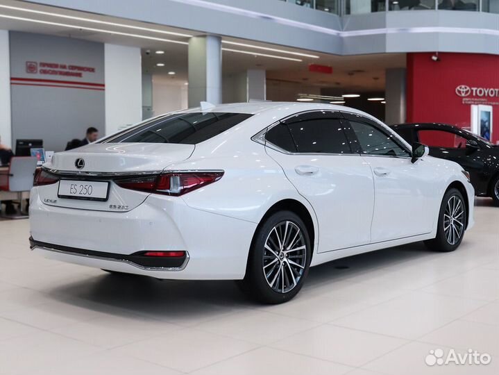 Lexus ES 2.0 CVT, 2022