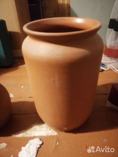 Вазы и статуэтки